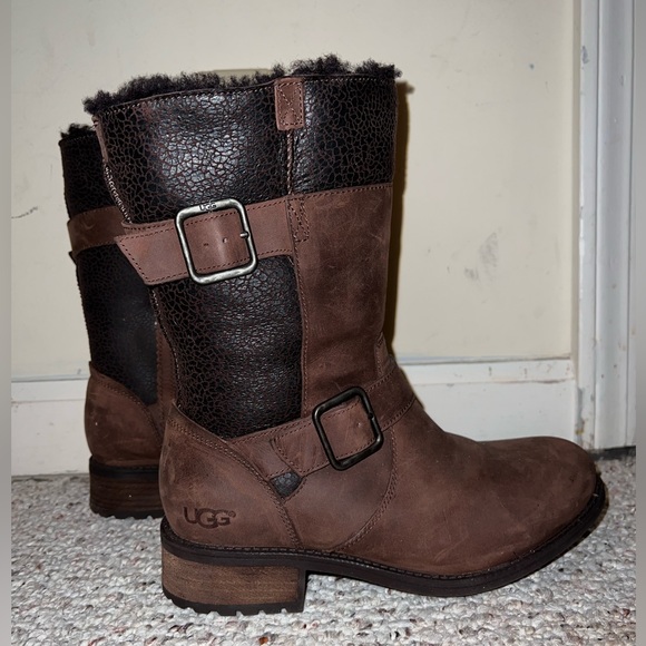 NWT UGG ”Oregon” Moto Heeled Mid Calf Leather Boots - Picture 13 of 16